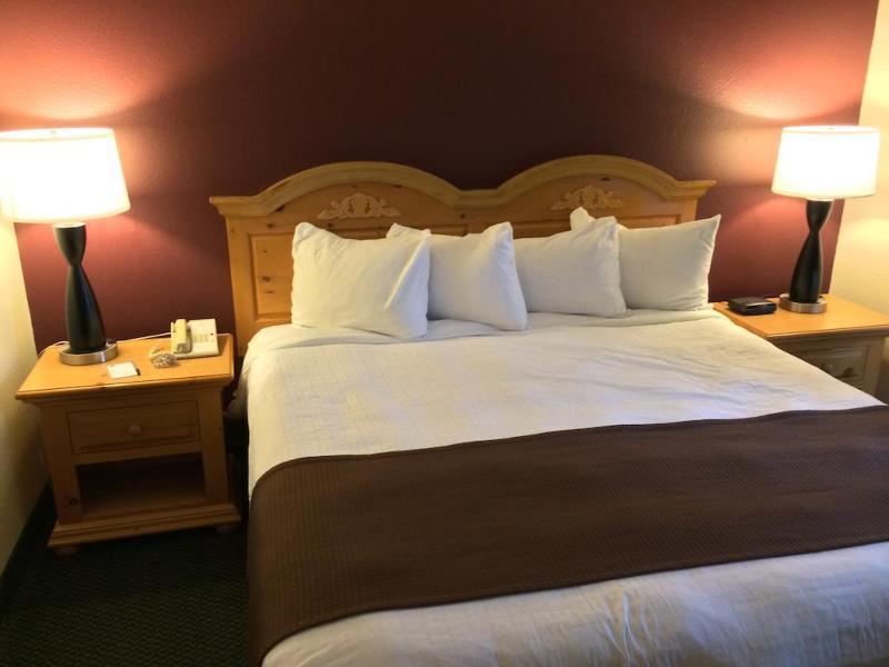 Hotel Americinn By Wyndham 3*